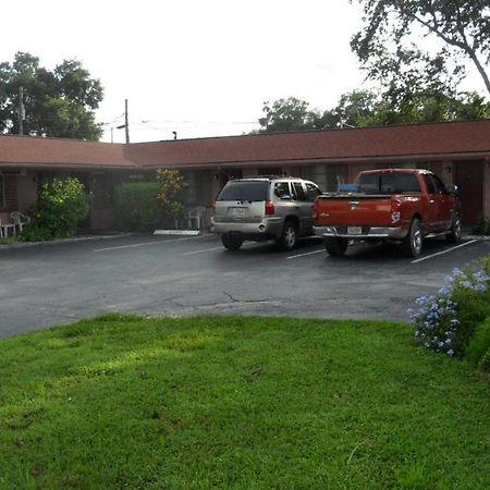 Skylit Motel Κλιαργουότερ Εξωτερικό φωτογραφία