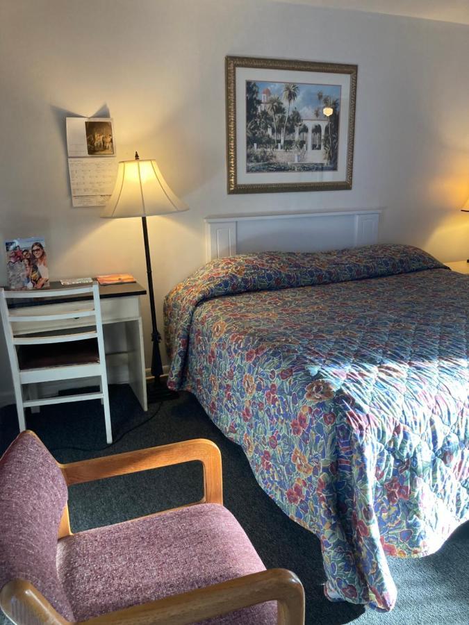 Skylit Motel Κλιαργουότερ Εξωτερικό φωτογραφία