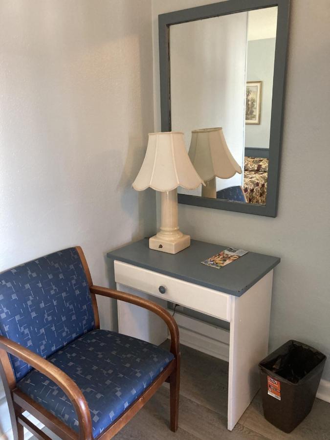 Skylit Motel Κλιαργουότερ Εξωτερικό φωτογραφία