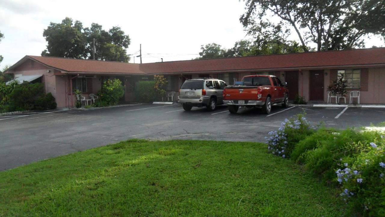 Skylit Motel Κλιαργουότερ Εξωτερικό φωτογραφία
